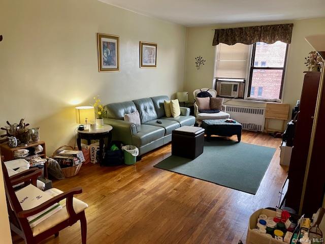 48-21 40th Street 4b Property Photo 4