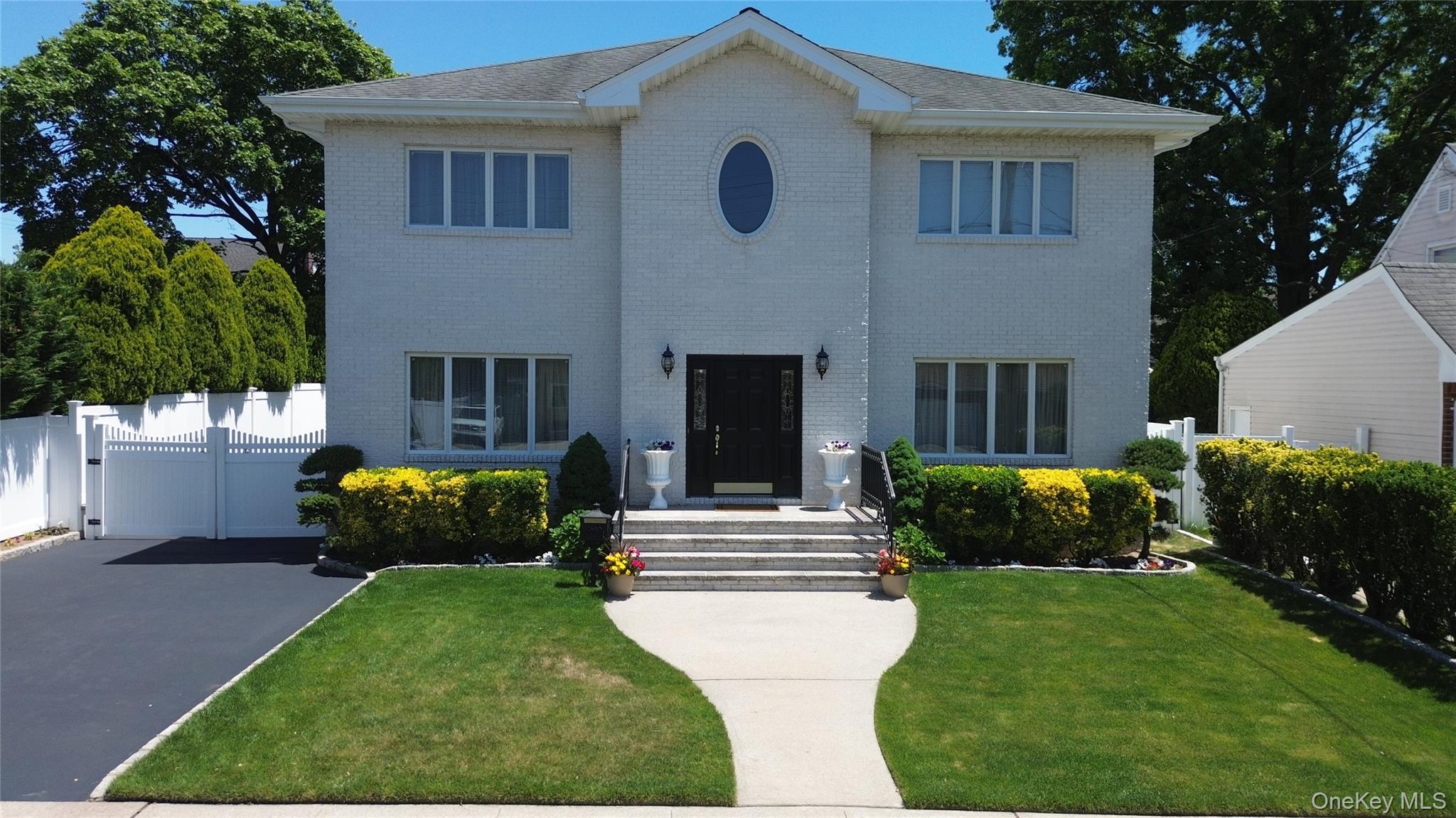 170 McKinley Avenue Property Photo 1