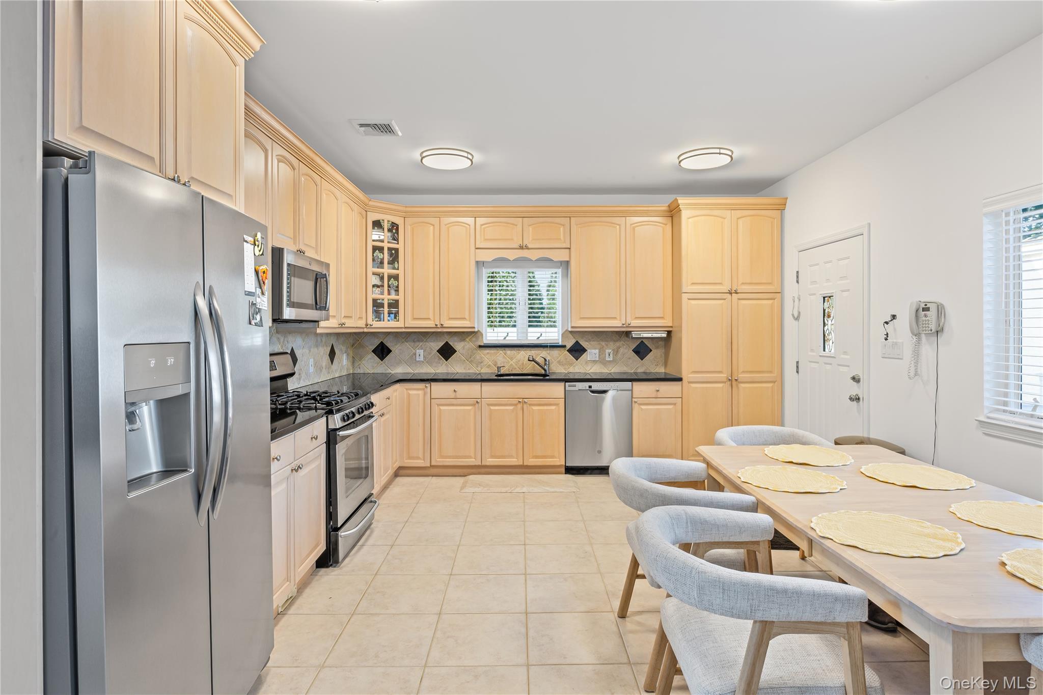 170 Mckinley Avenue Property Photo 6