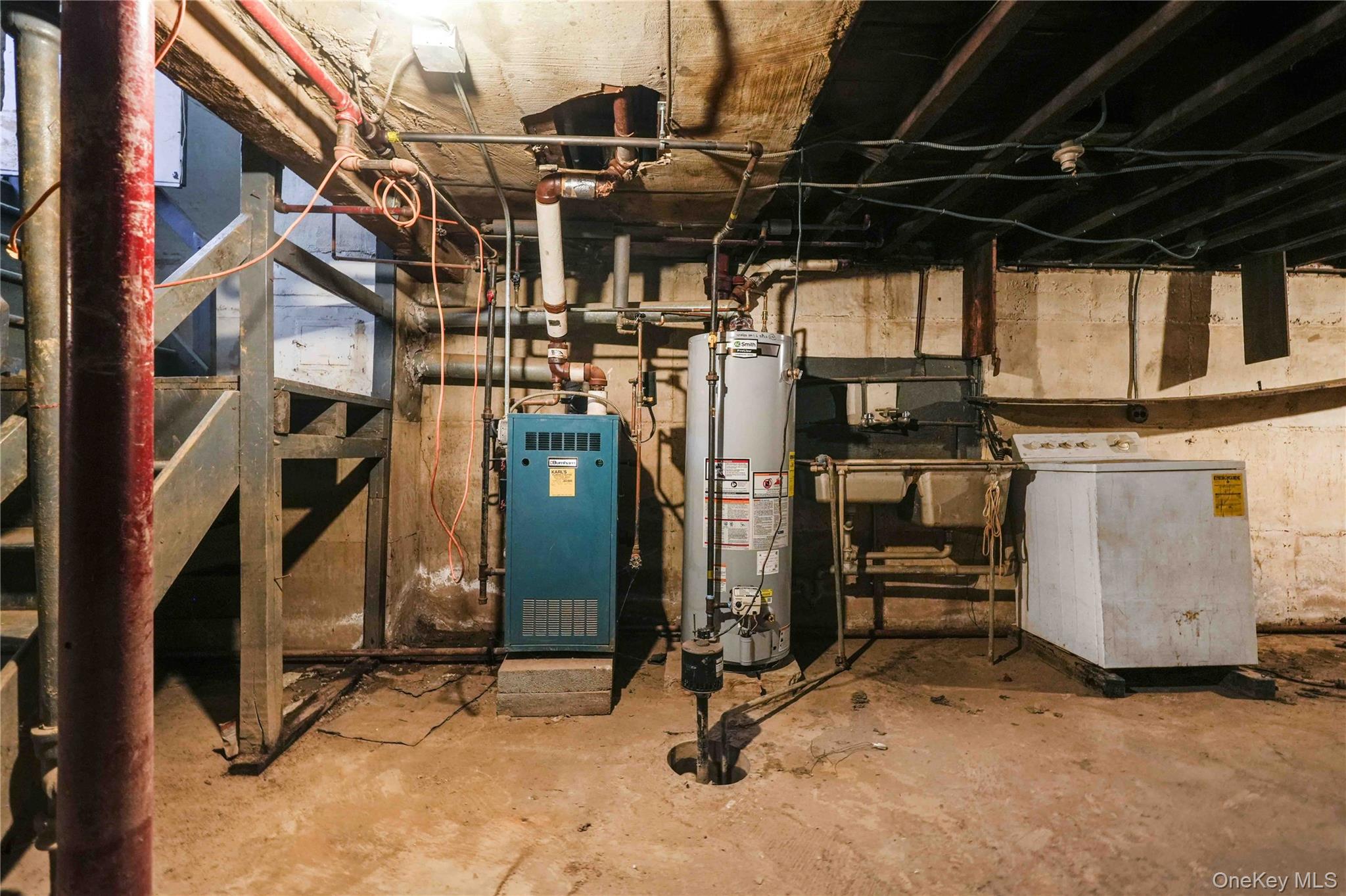 67-10 Selfridge Street Property Photo 30