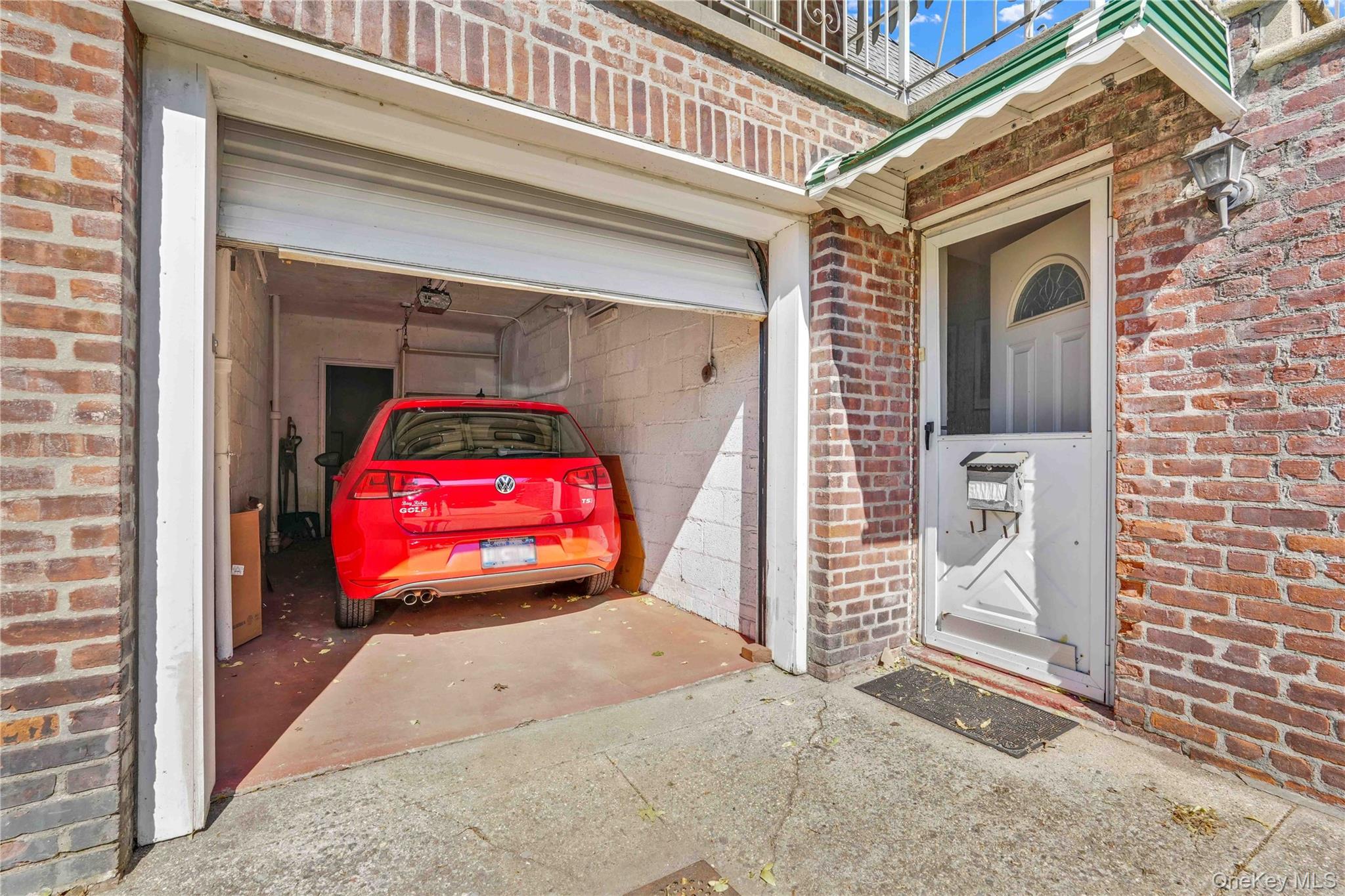 67-10 Selfridge Street Property Photo 33