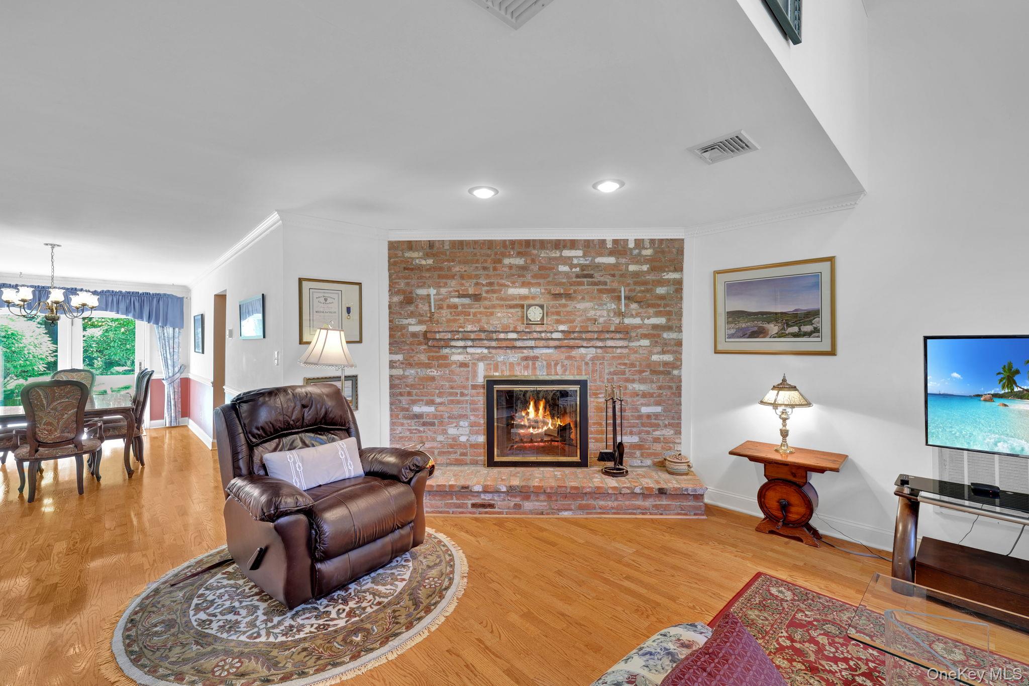 5 Village Cove Property Photo 7