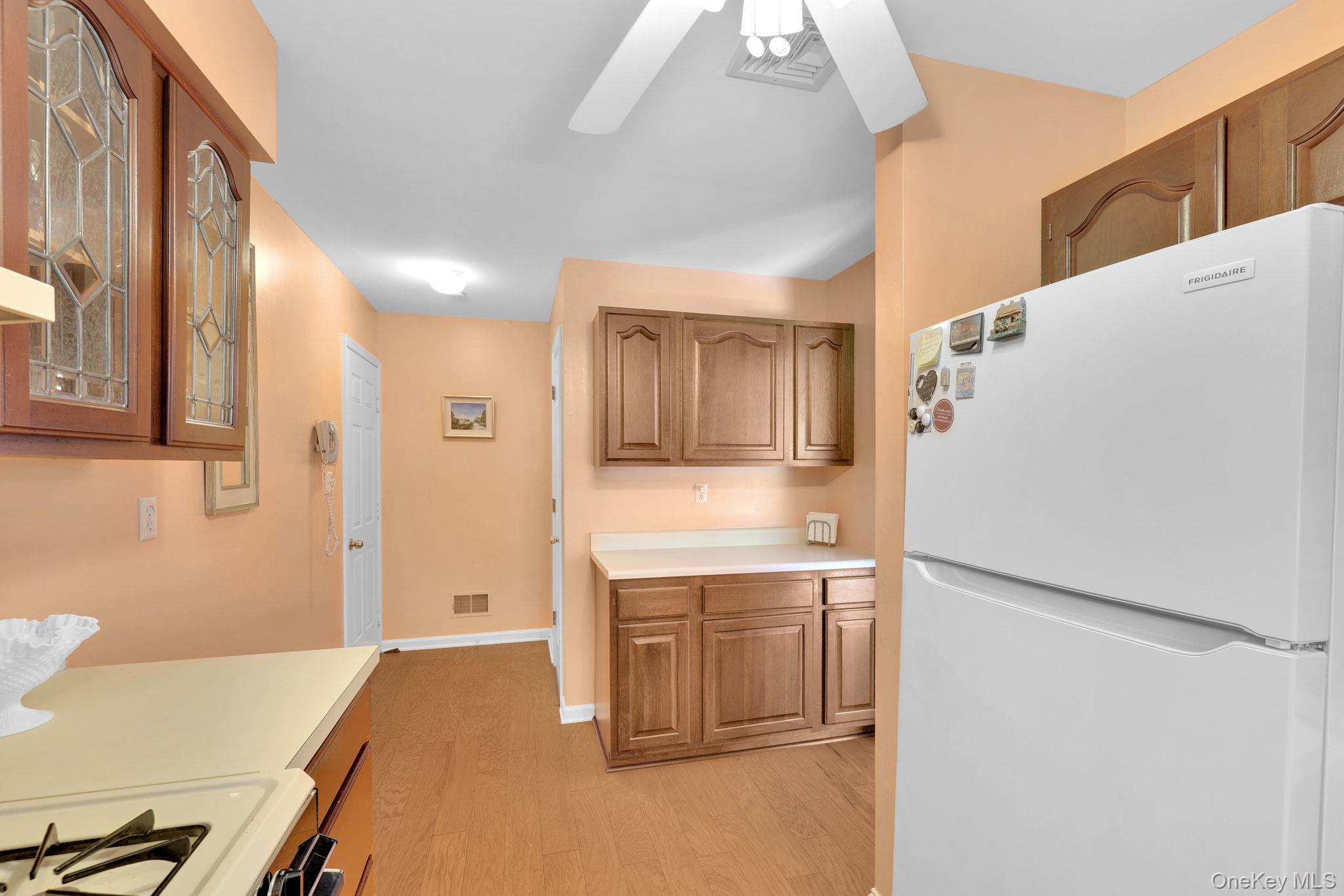 5 Village Cove Property Photo 14
