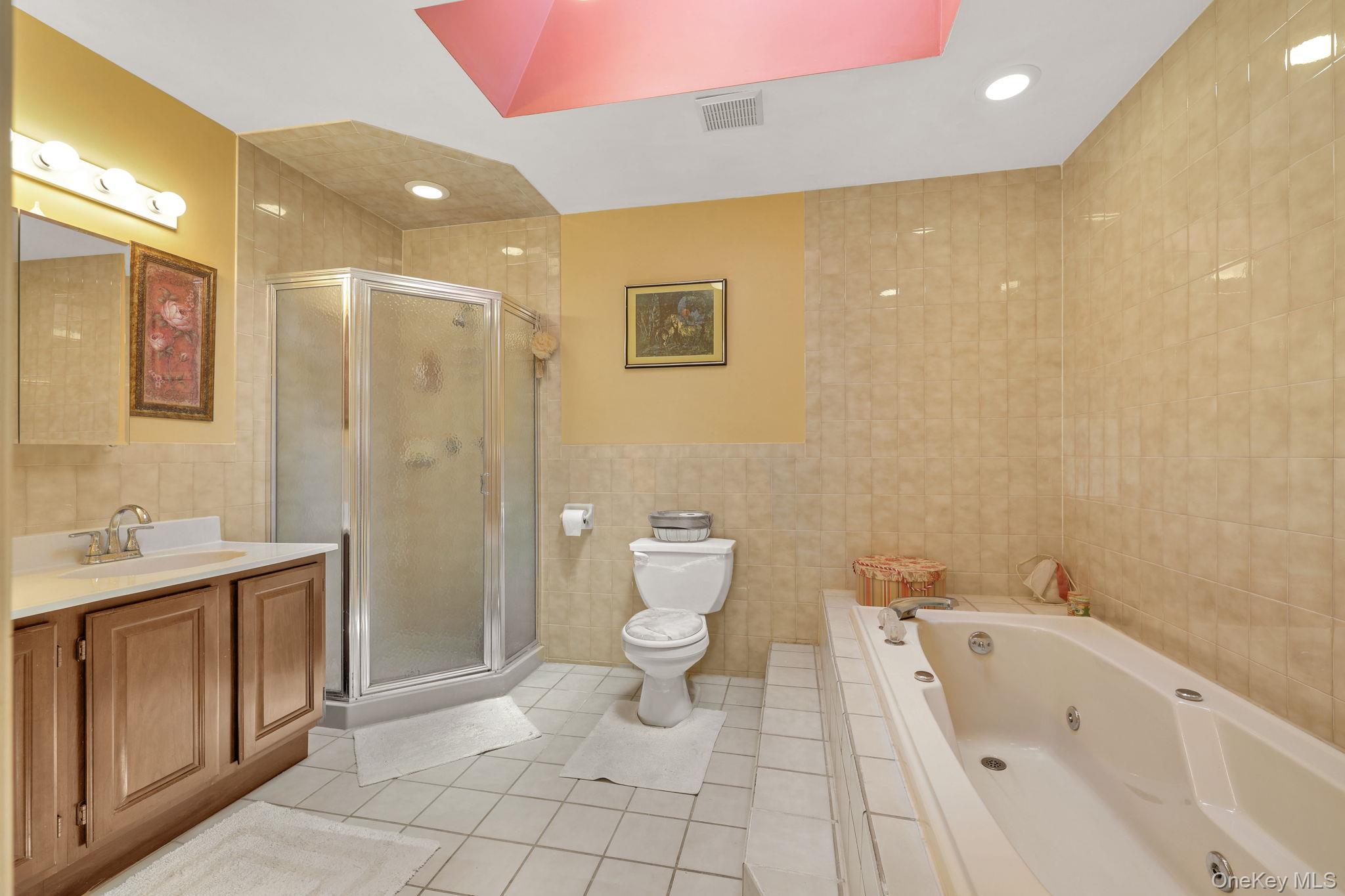 5 Village Cove Property Photo 20