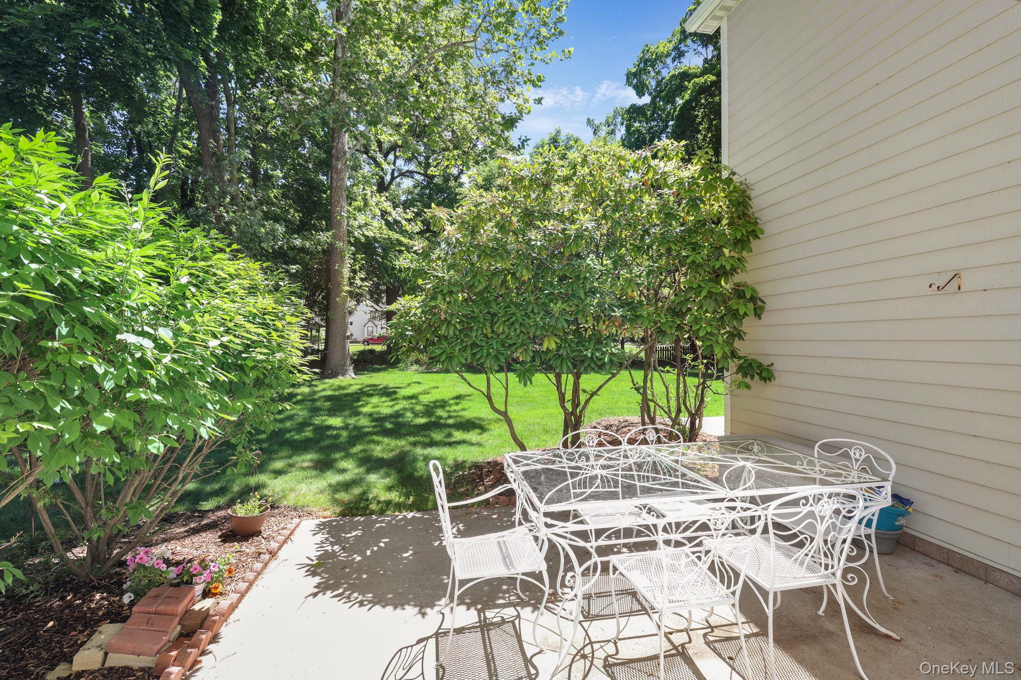 5 Village Cove Property Photo 31