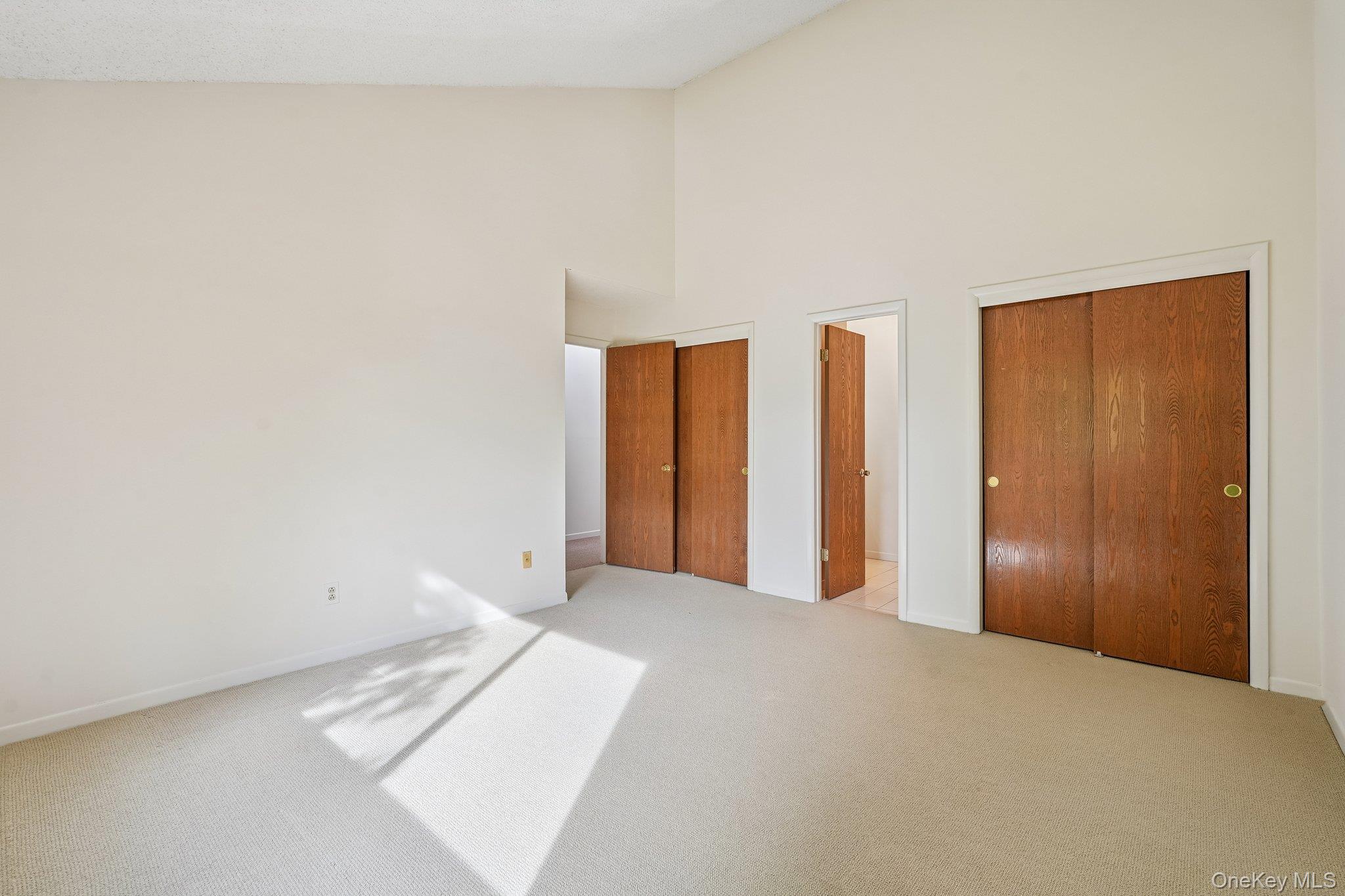 12 Evan Court Property Photo 17