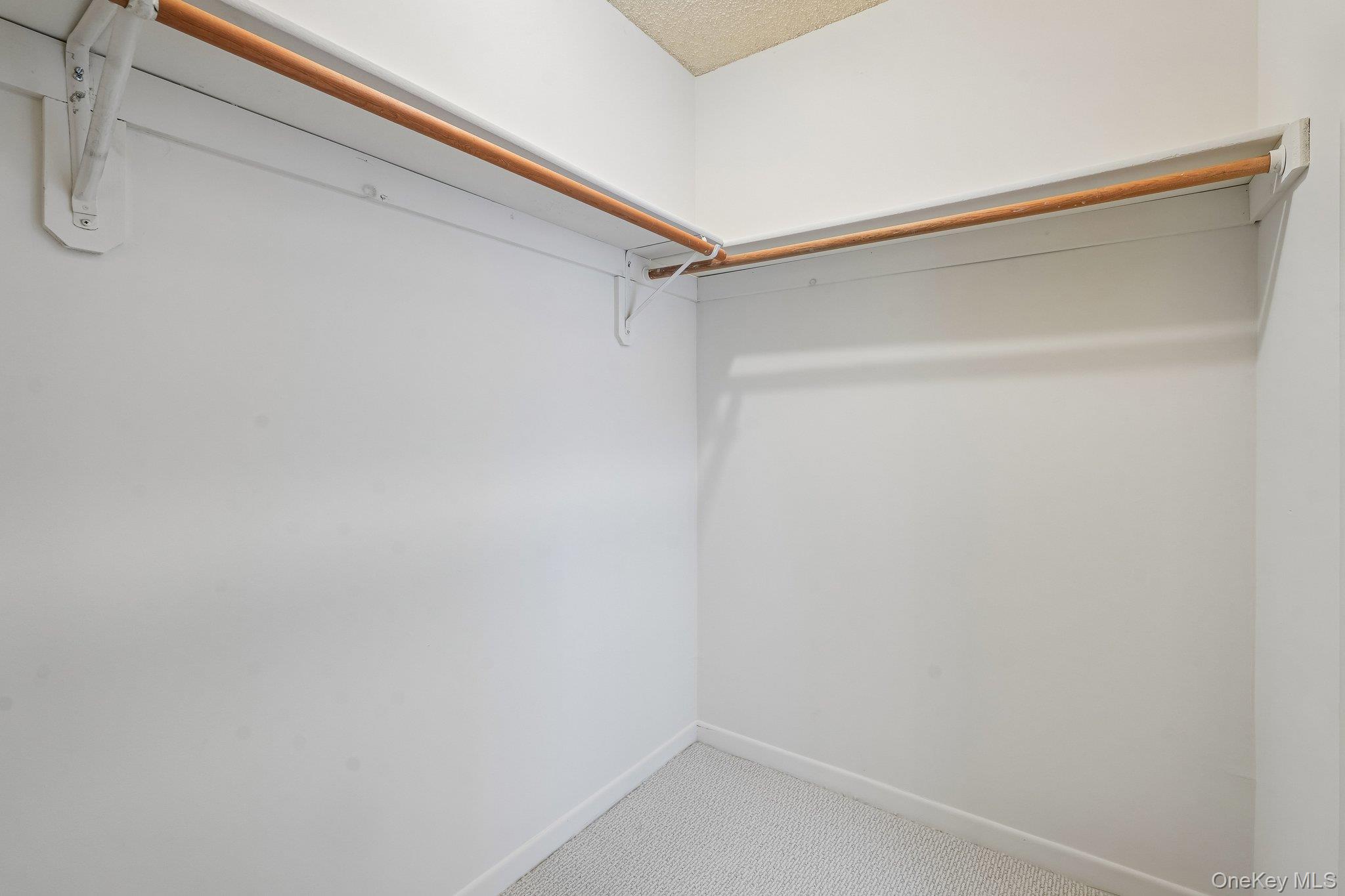 12 Evan Court Property Photo 24