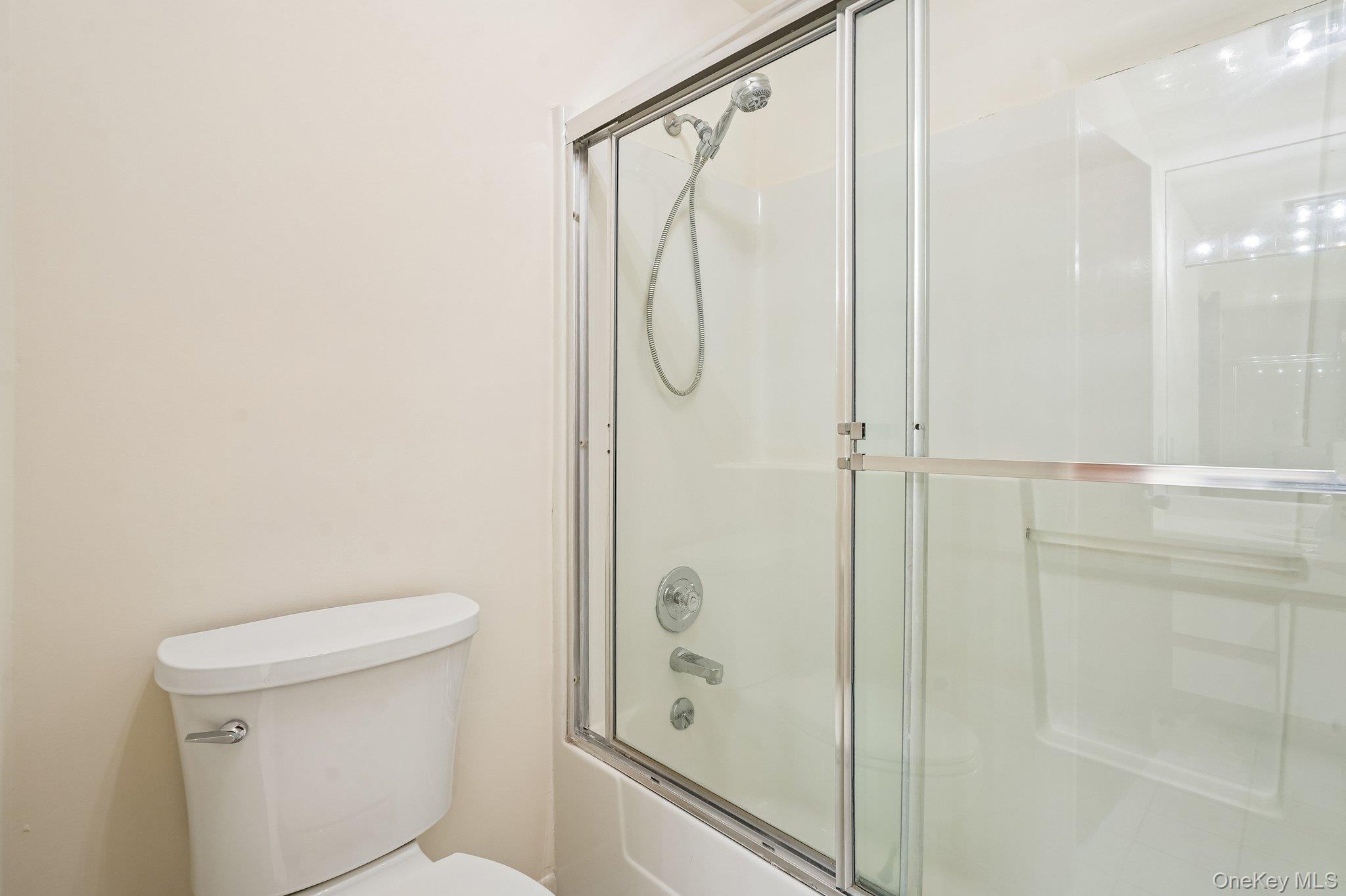 12 Evan Court Property Photo 25