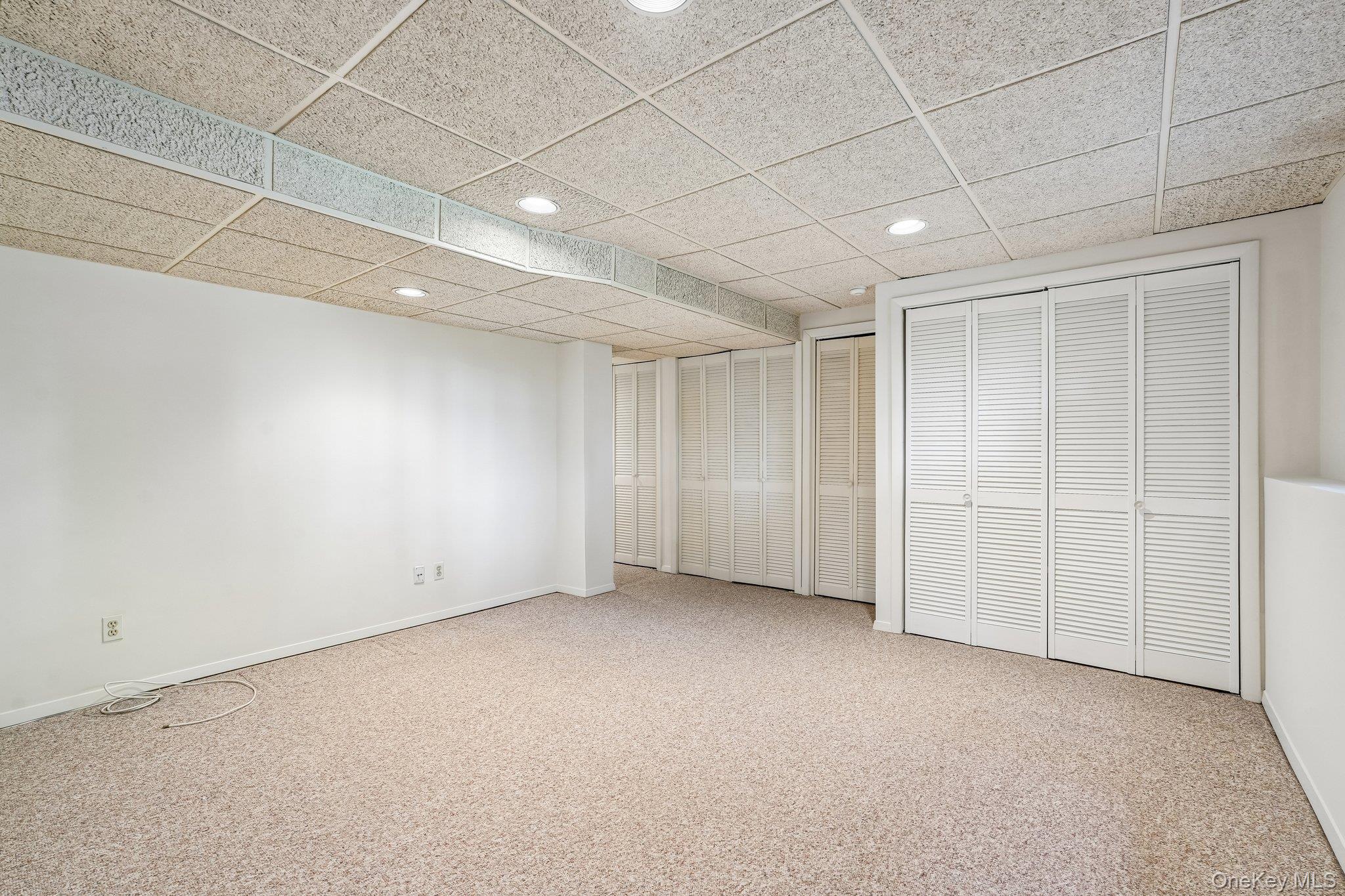 12 Evan Court Property Photo 28