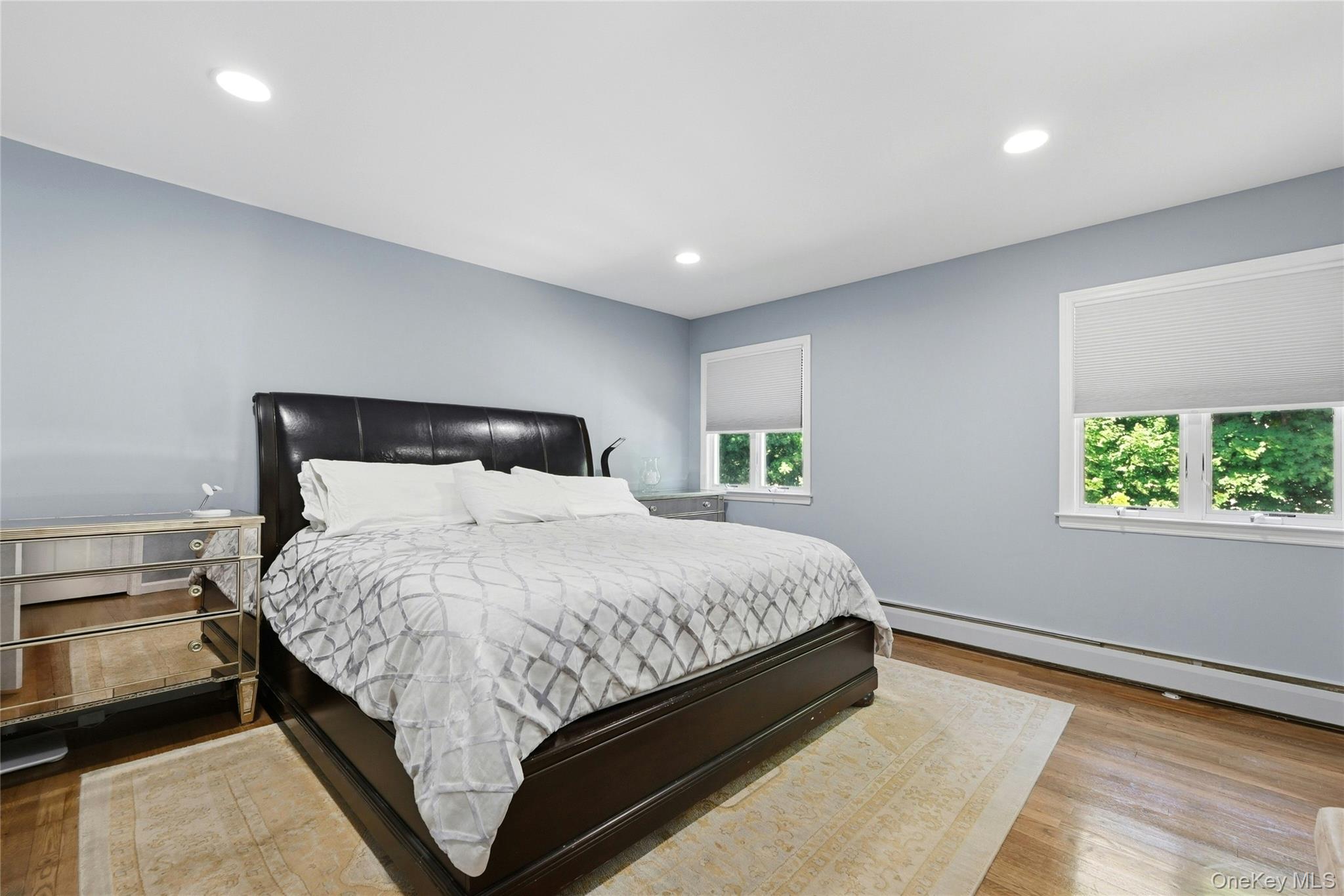 10 Mansfield Lane Property Photo 20