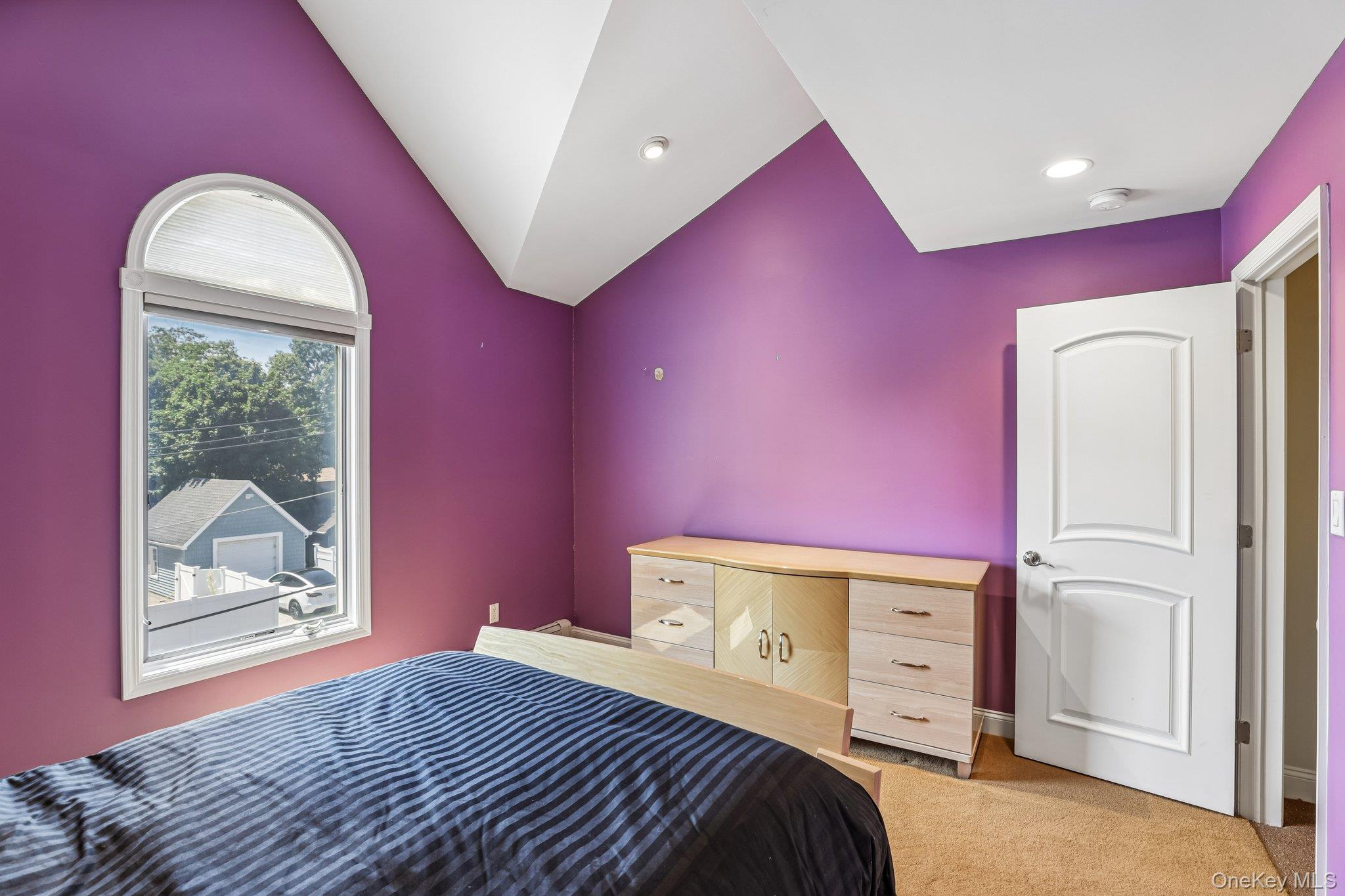 1218 Centre Street Property Photo 20