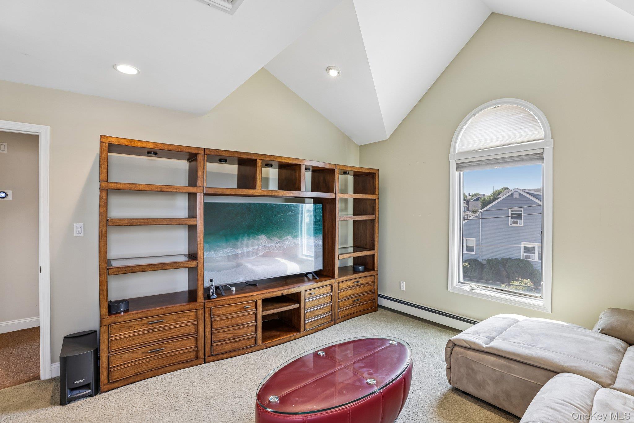 1218 Centre Street Property Photo 22