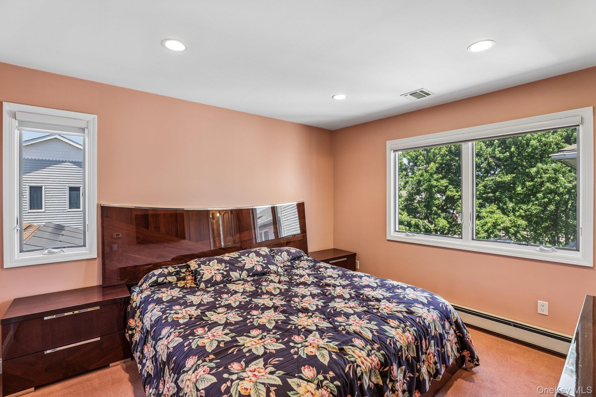 1218 Centre Street Property Photo 23