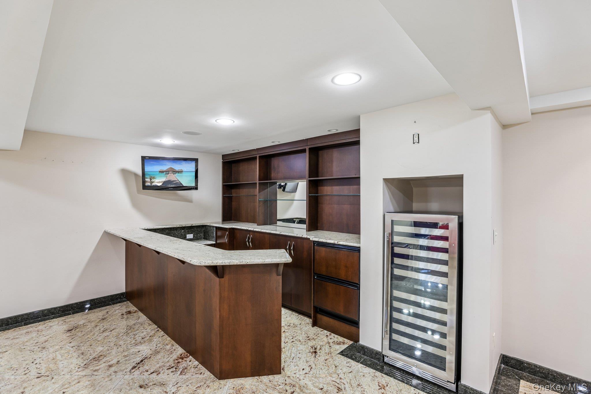 1218 Centre Street Property Photo 27