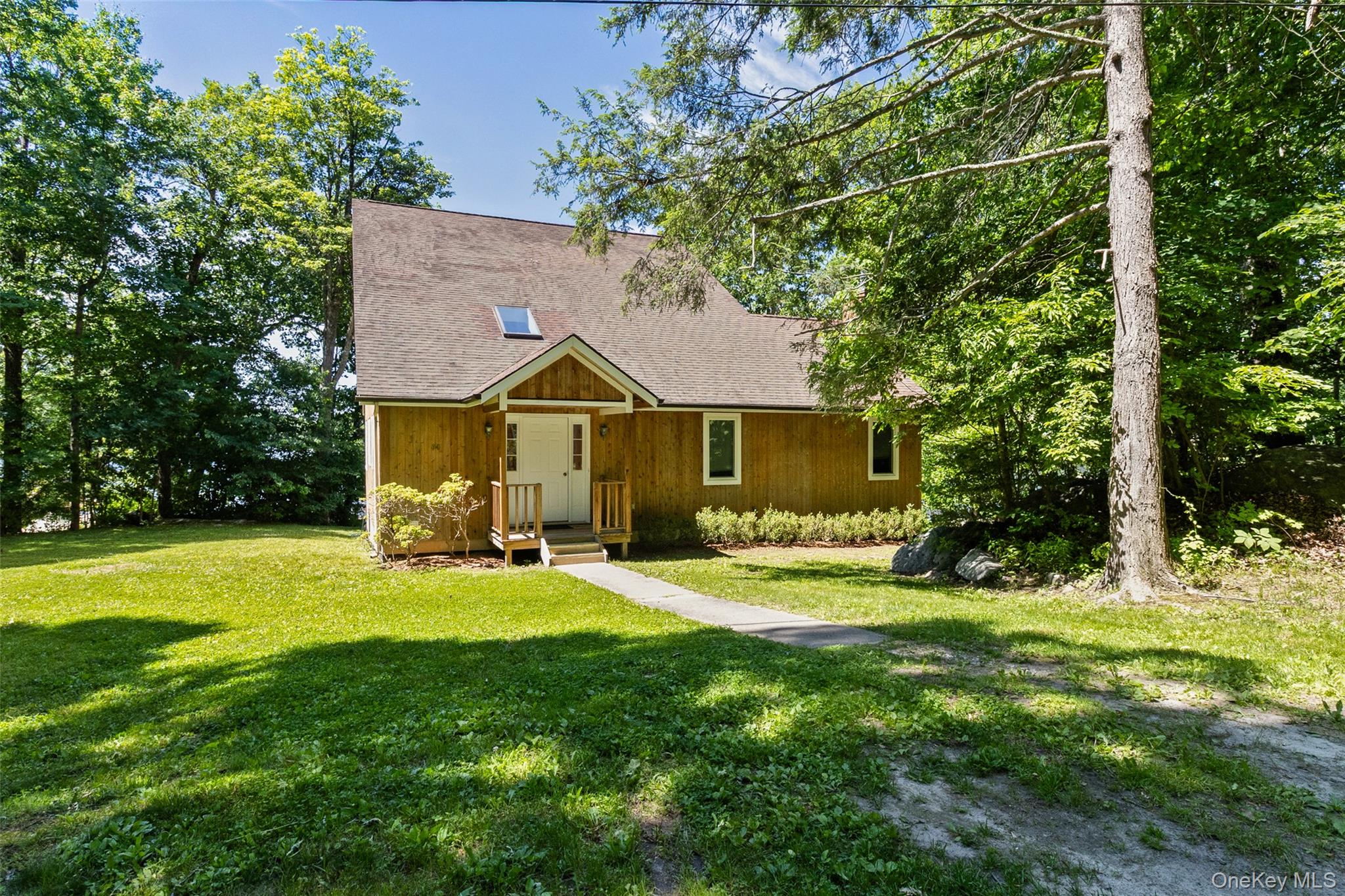 64 Lillian Road Property Photo 2