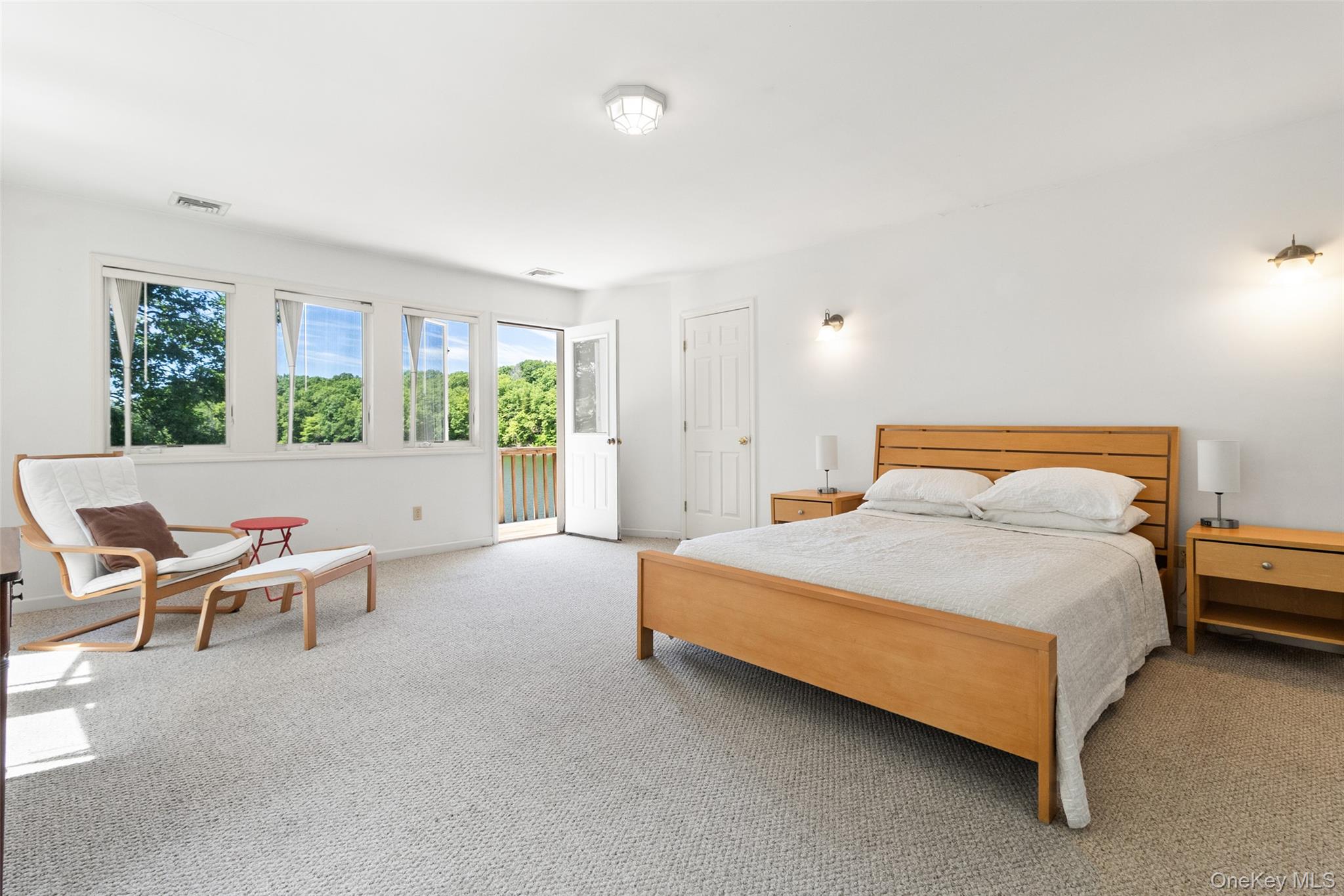 64 Lillian Road Property Photo 23