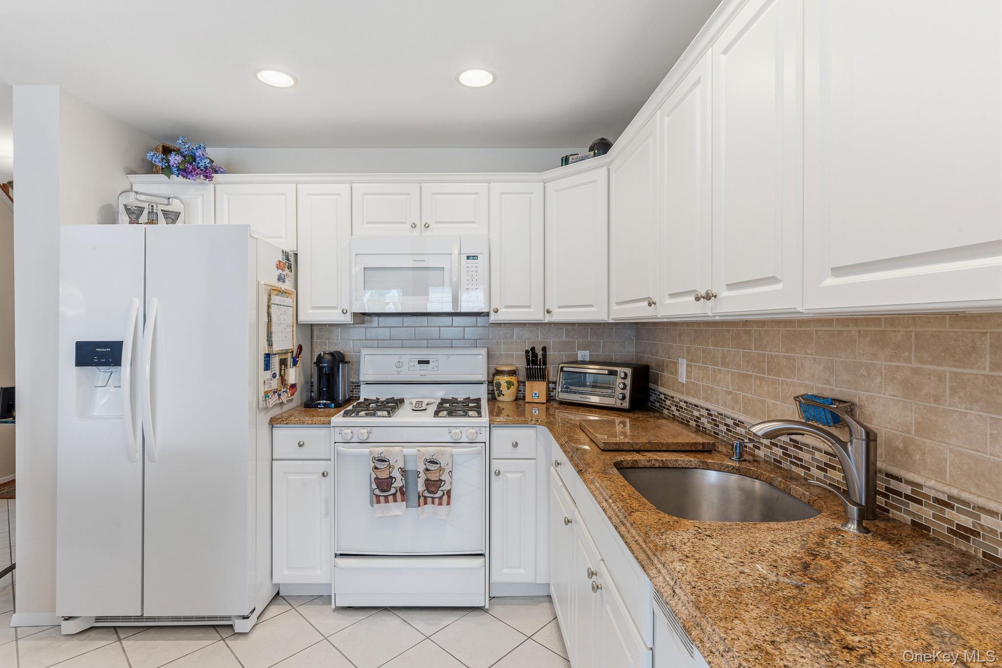 222 Erik Drive Property Photo 15