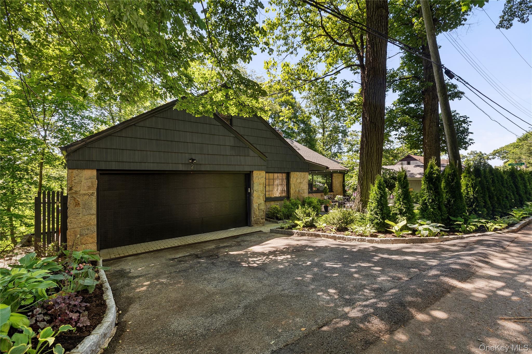 2 Sherwood Place Property Photo 3