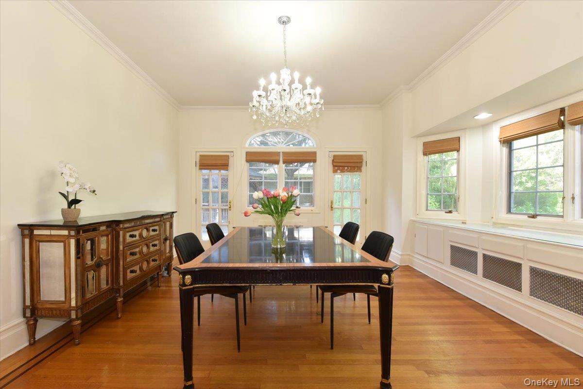 9 Nassau Drive Property Photo 10