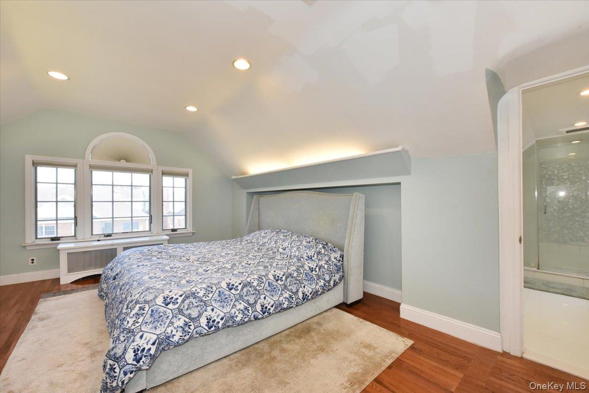 9 Nassau Drive Property Photo 20