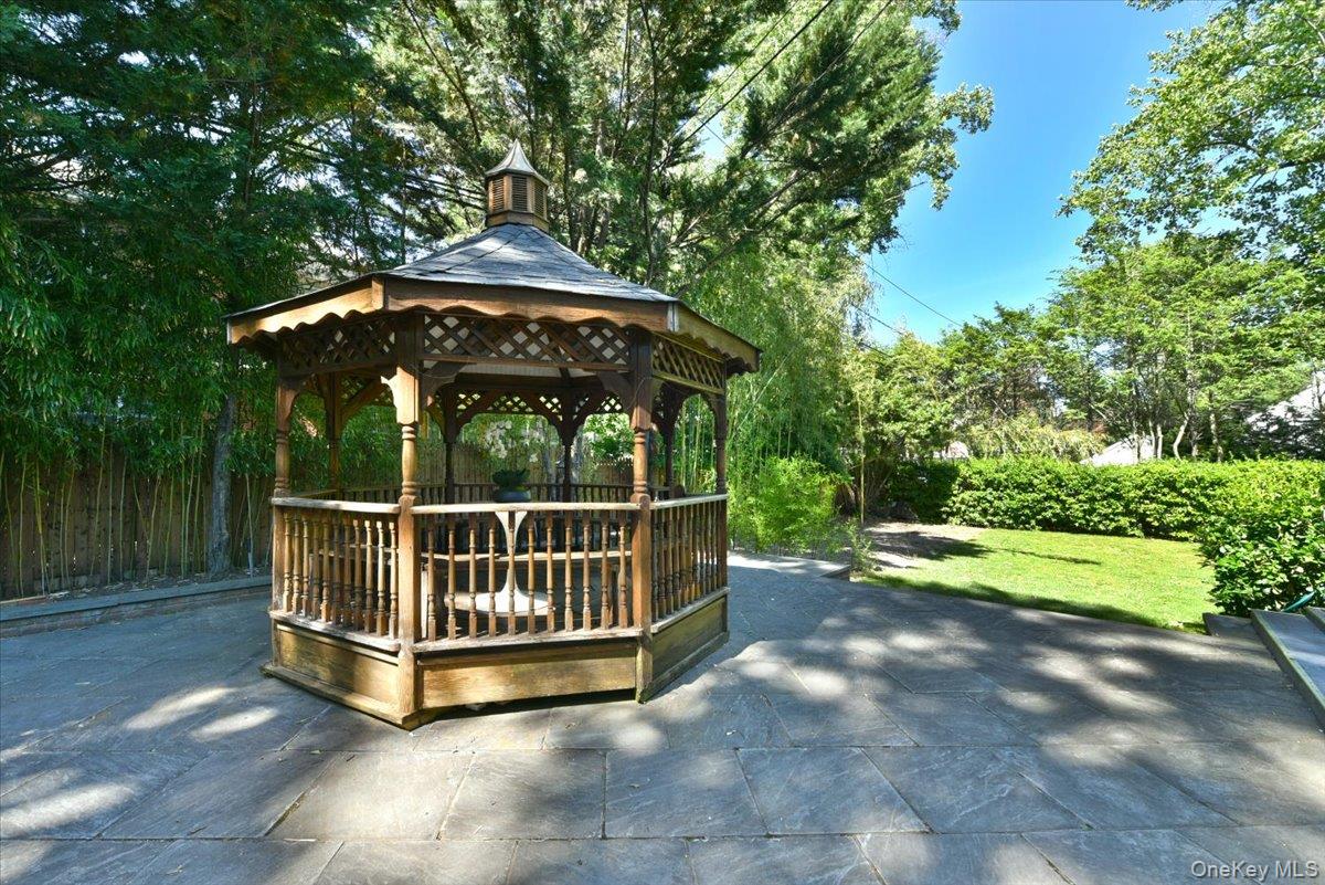 9 Nassau Drive Property Photo 29