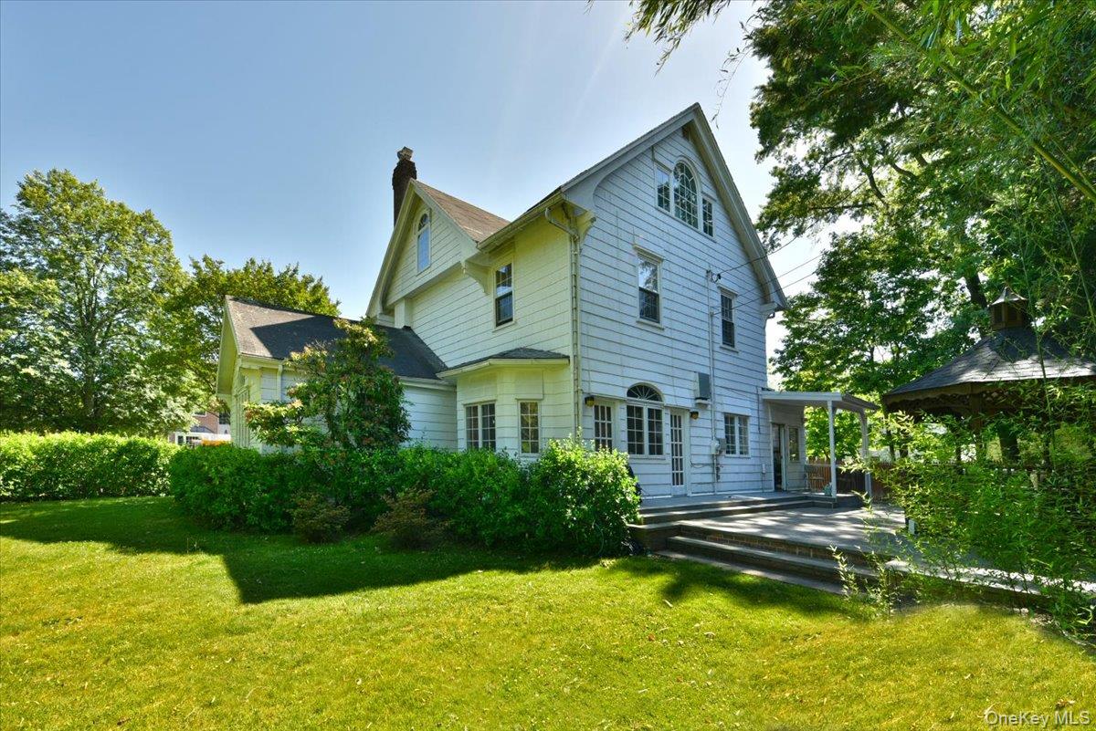 9 Nassau Drive Property Photo 31
