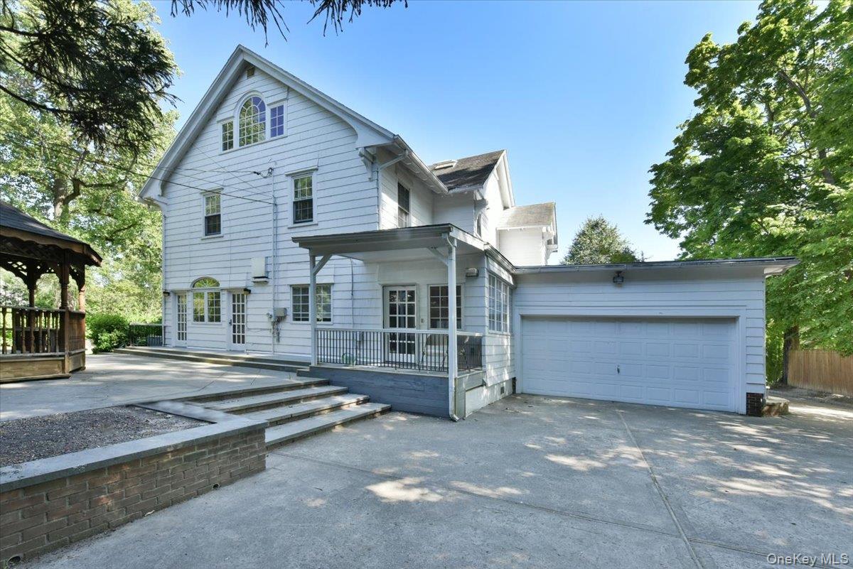 9 Nassau Drive Property Photo 33