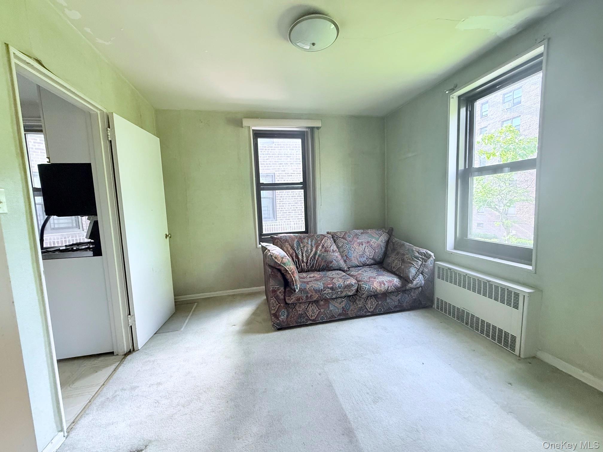 83-20 98 Street 2p Property Photo 6