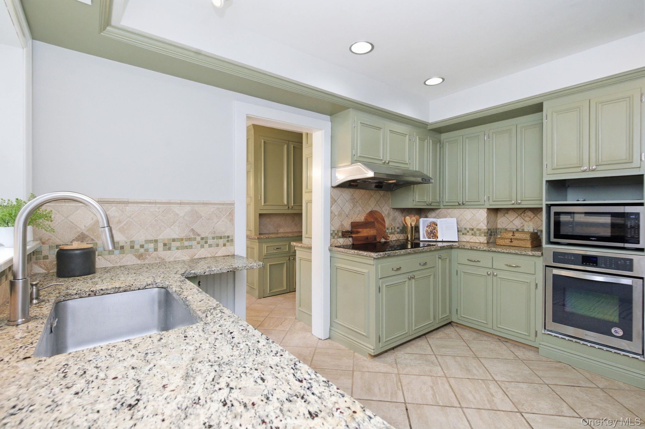 73 Greenridge Avenue Property Photo 17