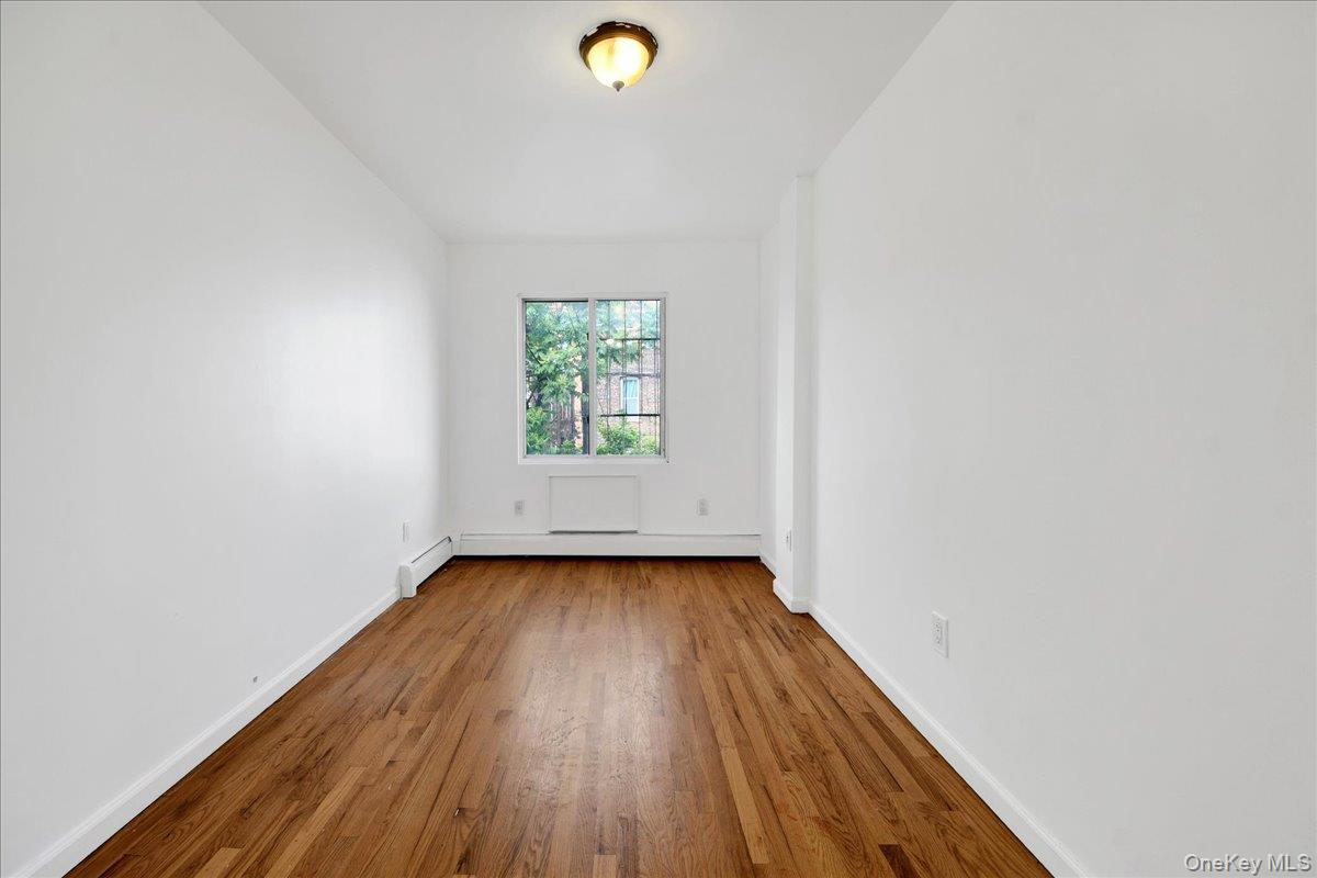 635 Coster Street Property Photo 10