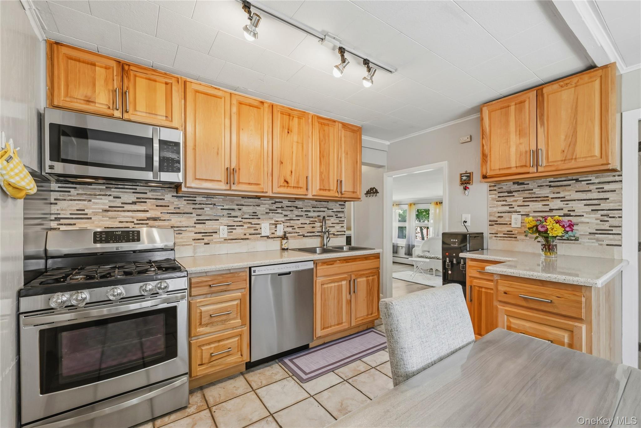 5 Lawrence Street Property Photo 8