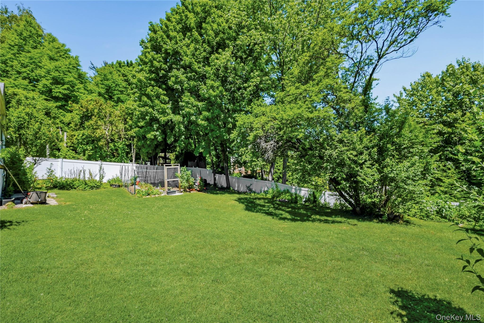 5 Lawrence Street Property Photo 26