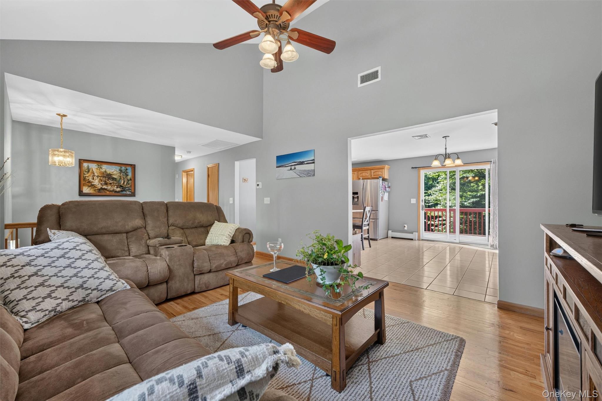 1019 Benjamin Vankeuren Drive Property Photo 11
