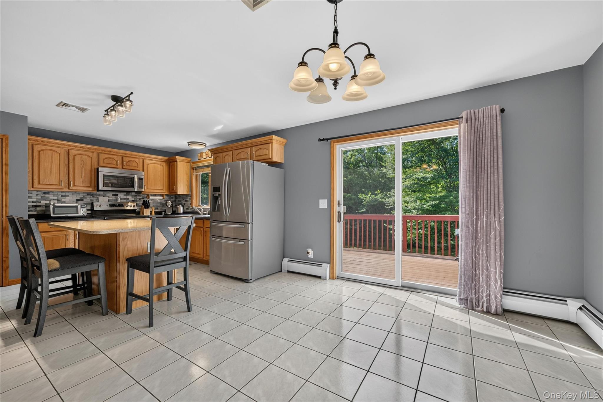 1019 Benjamin Vankeuren Drive Property Photo 14