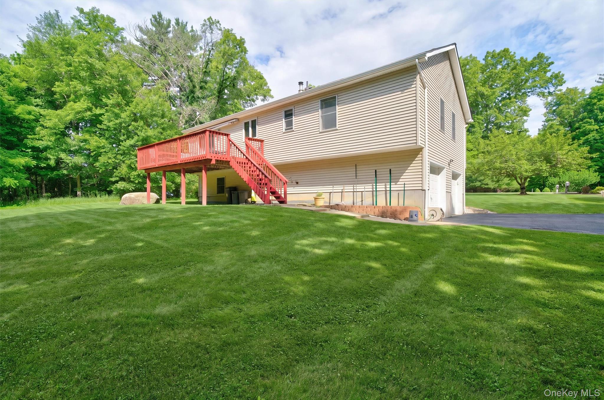 1019 Benjamin Vankeuren Drive Property Photo 39