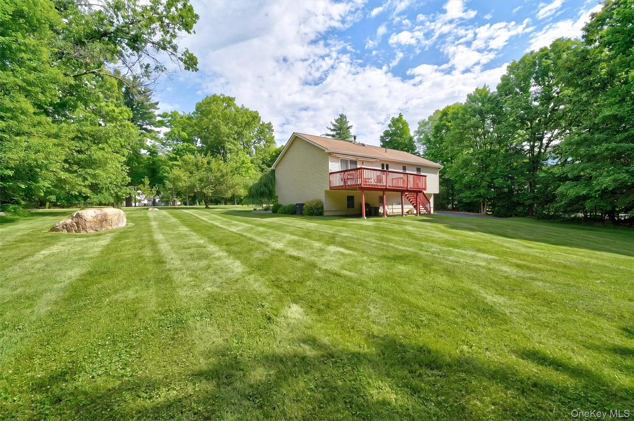 1019 Benjamin Vankeuren Drive Property Photo 40