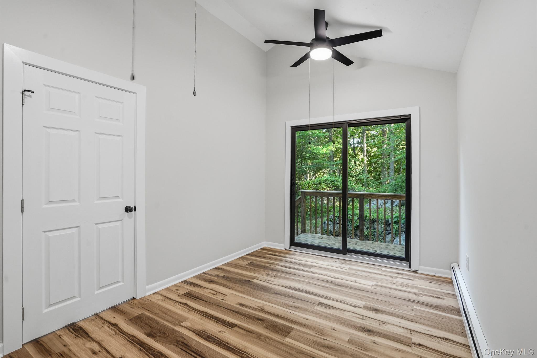 32 Lacona Drive Property Photo 15