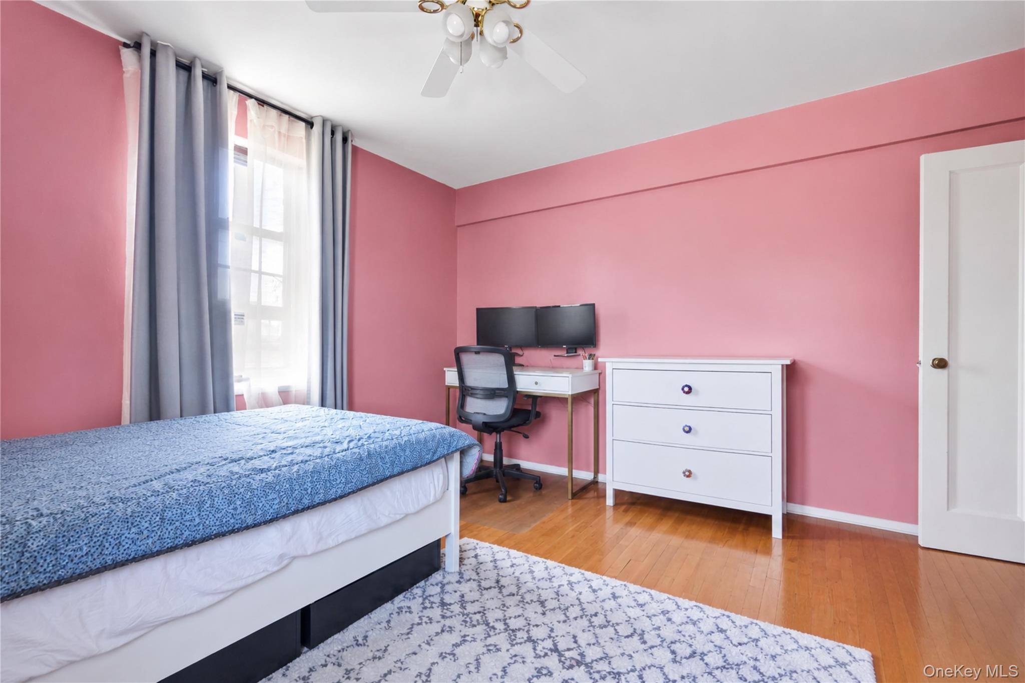 26-16 Union Street 6f Property Photo 6