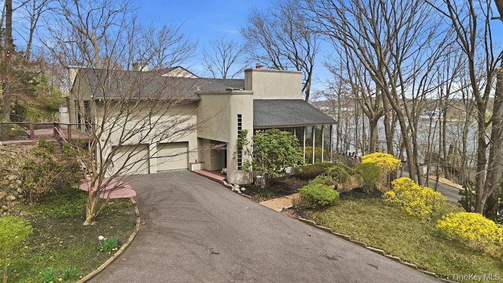 8 Idle Day Knoll Property Photo 1