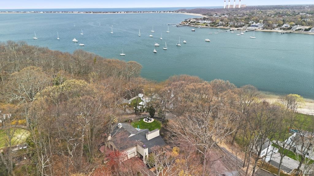 8 Idle Day Knoll Property Photo 2