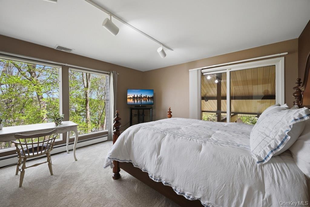 8 Idle Day Knoll Property Photo 14