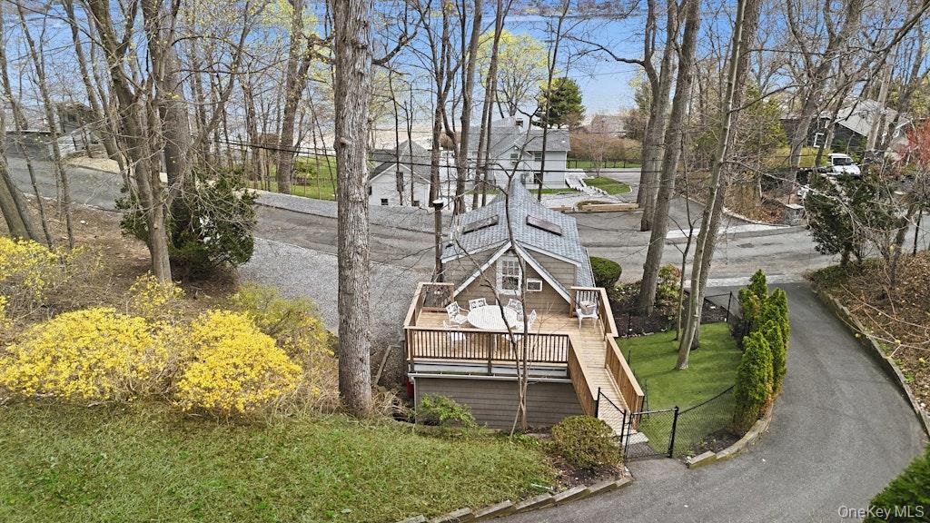 8 Idle Day Knoll Property Photo 19