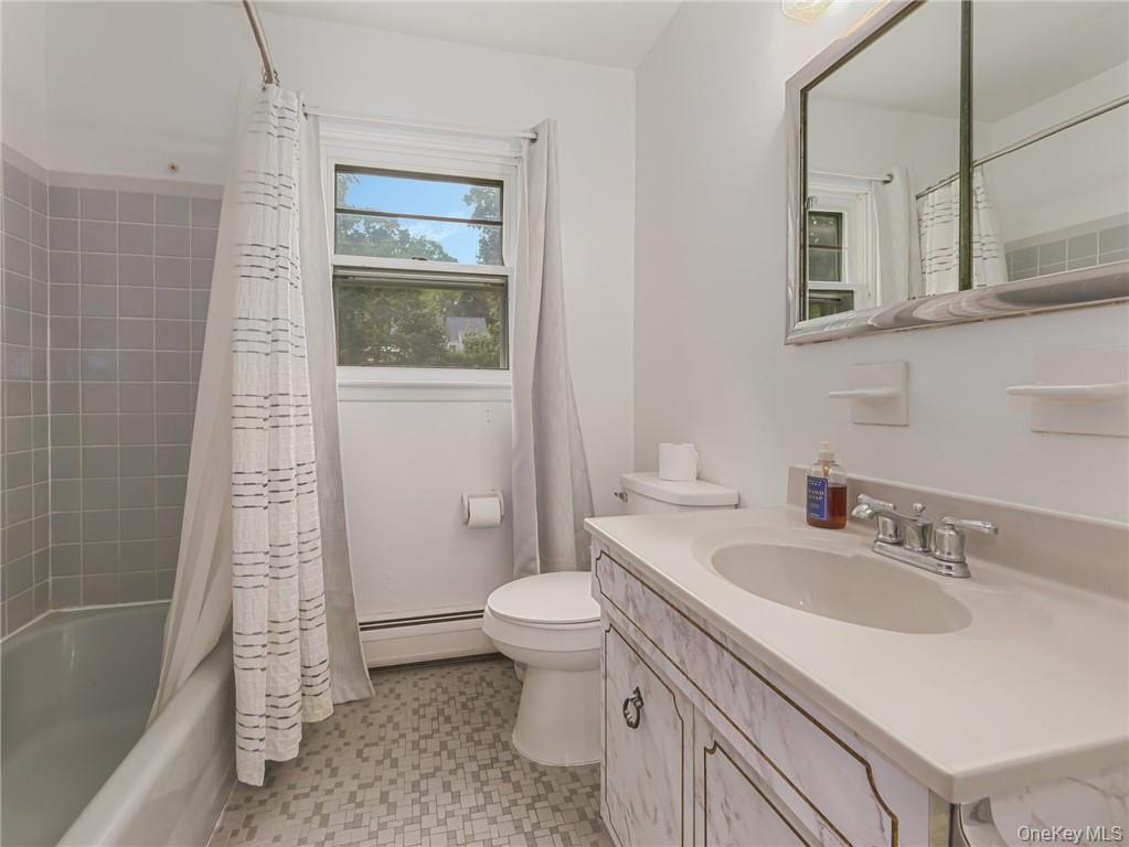 7 S Park Avenue Property Photo 13