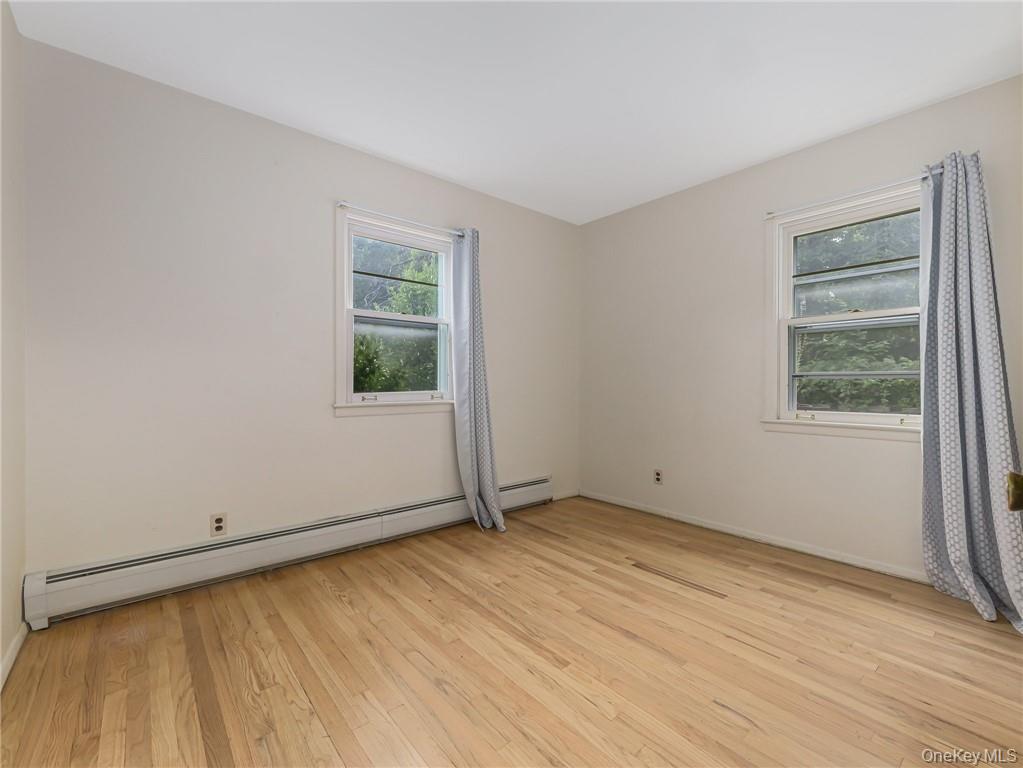 7 S Park Avenue Property Photo 14