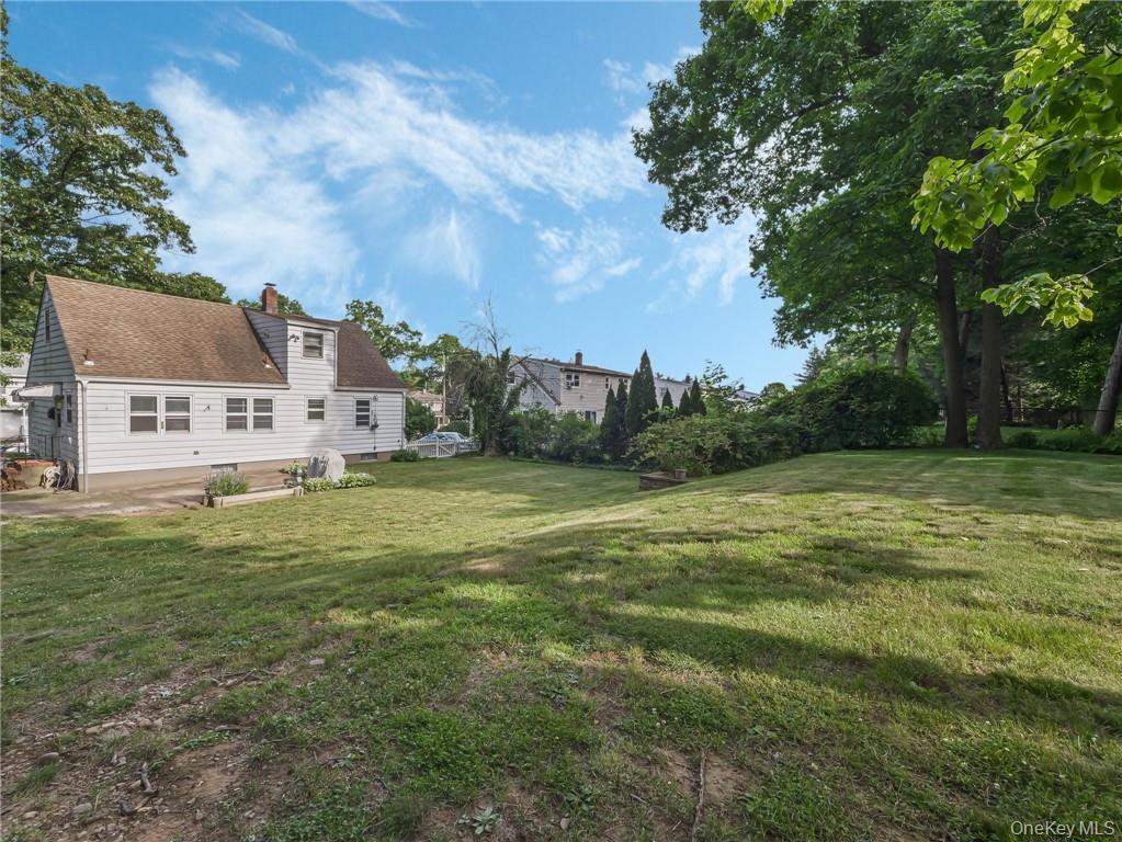 7 S Park Avenue Property Photo 27