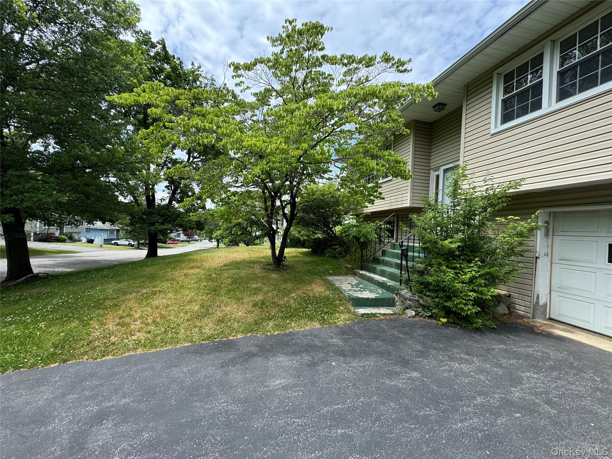 11 Lynbrook Road Property Photo 2