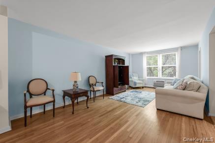 42-30 Douglaston Parkway 5k Property Photo 4