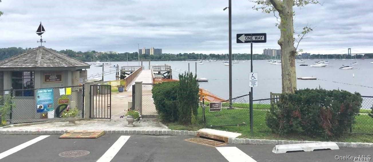 42-30 Douglaston Parkway 5k Property Photo 22