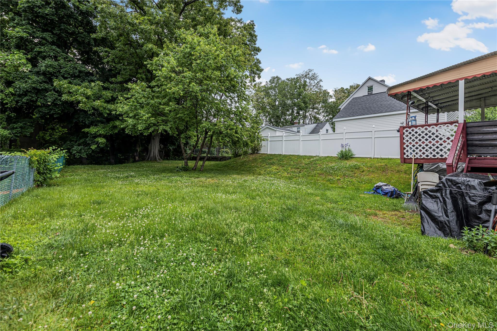 82 Riverdale Avenue Property Photo 20
