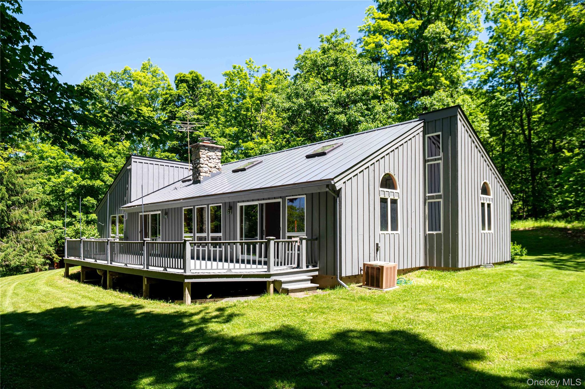 436 Schoolhouse Road 62 Property Photo 2